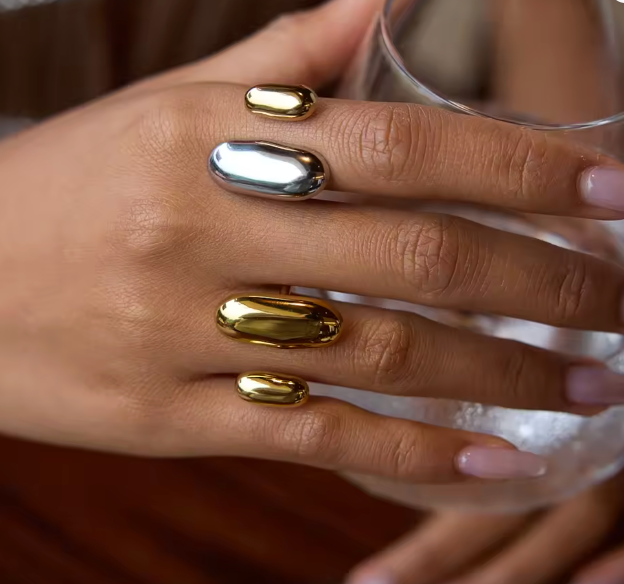 Geometric Oval Gold Open Ring