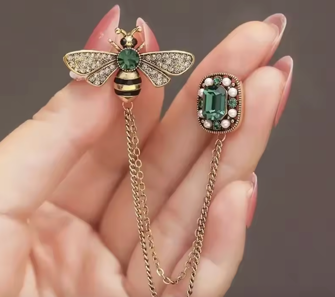 Luxury Women's Brooch Set